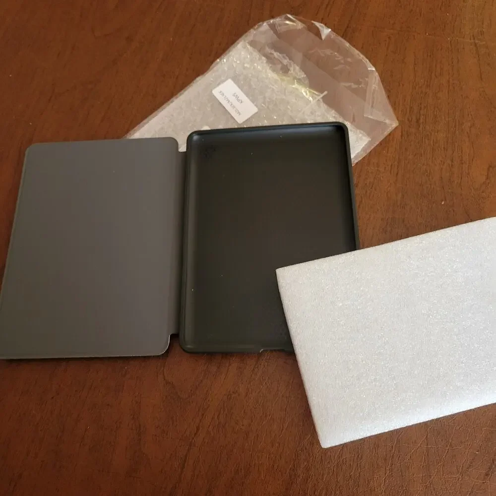 Slim Case Compatible with Kindle Paperwhite 11th Gen 2021 w/auto wake up sleep